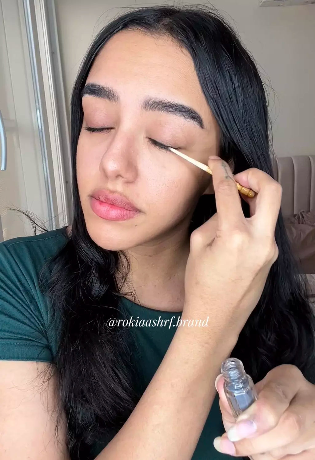 مرود او عود خشب طبيعي غير مطلي ناعم جداً لإستخدام الكحل الاثمد في العين